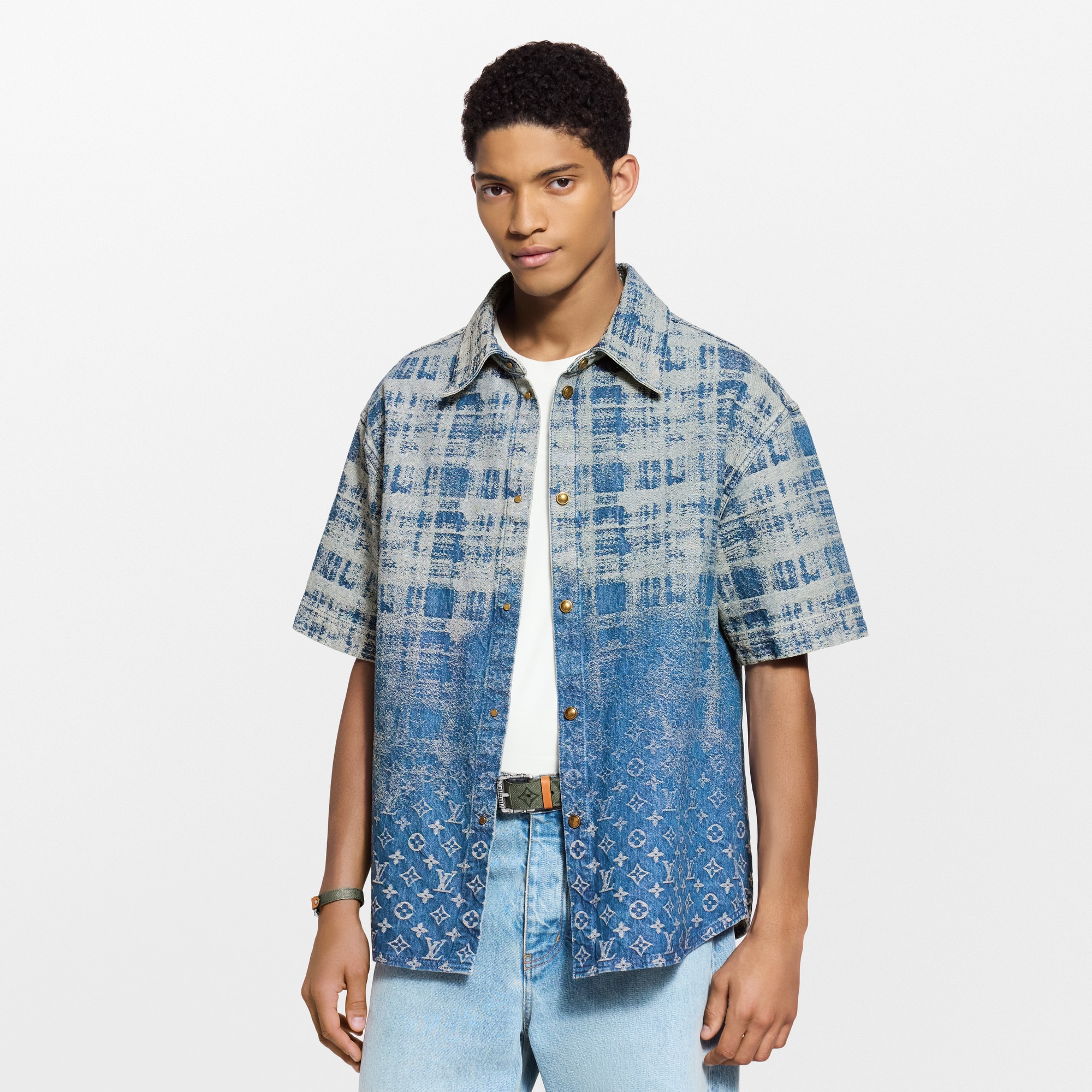 Denim Short-Sleeved Shirt - Luxury Blue | LOUIS VUITTON